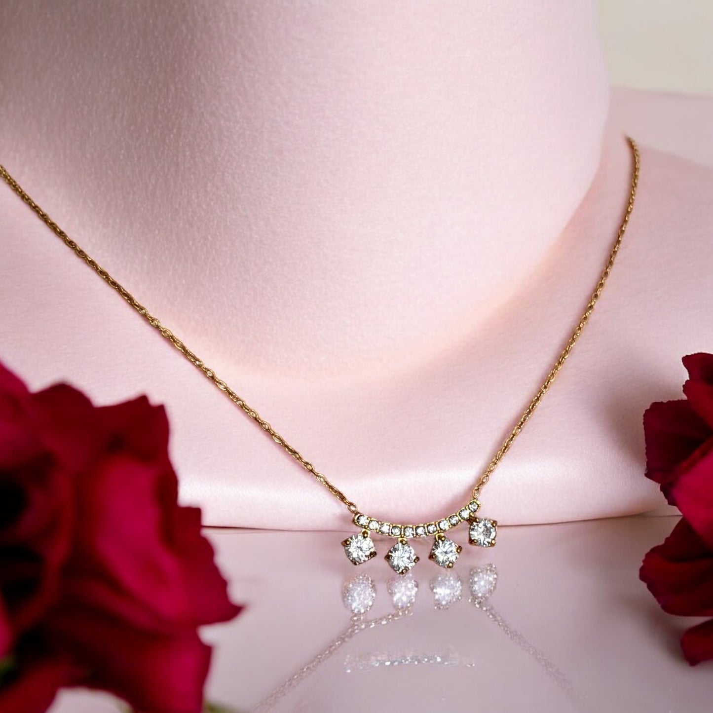 Collier - Astra