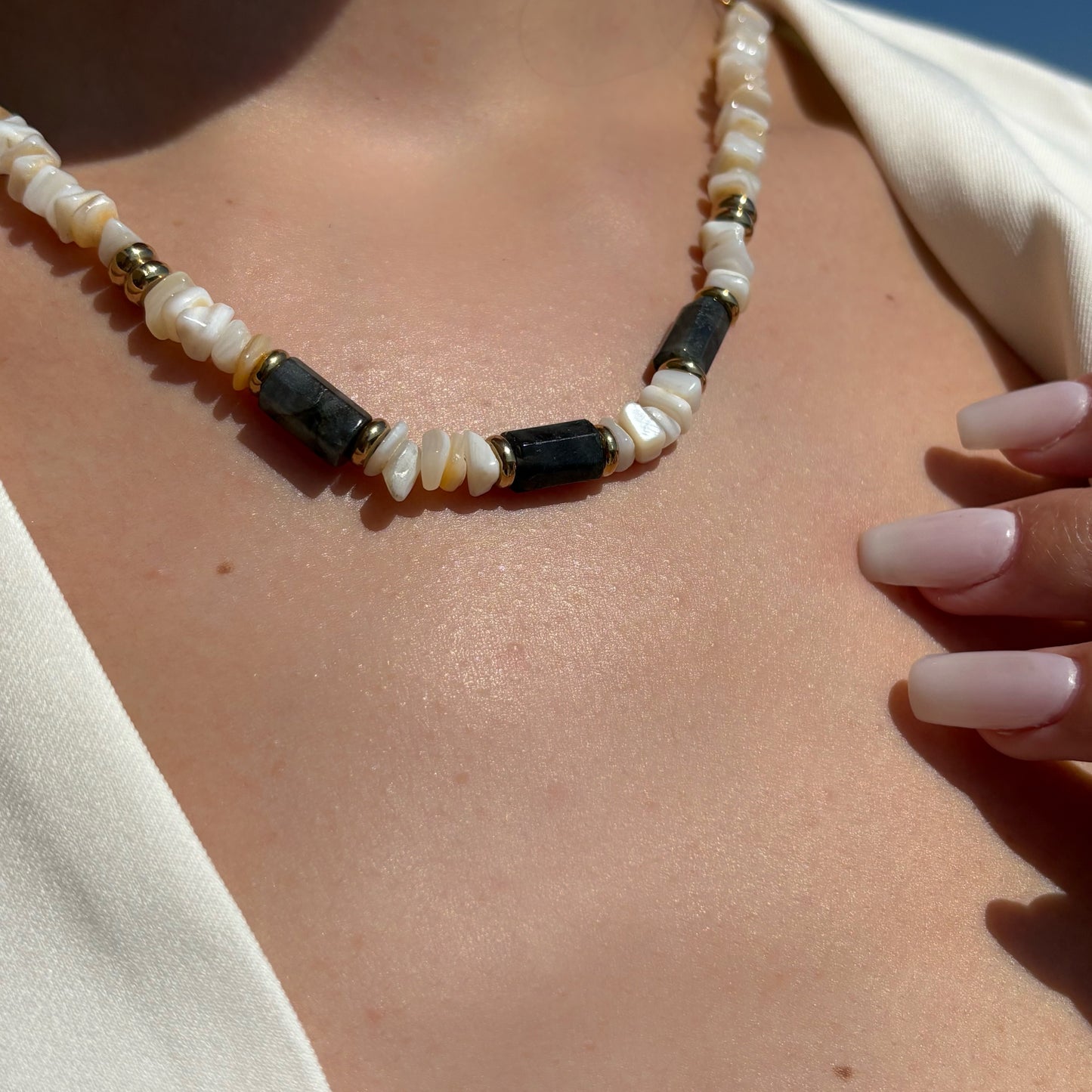 Collier en pierres naturelles - Coquillage & Labradorite