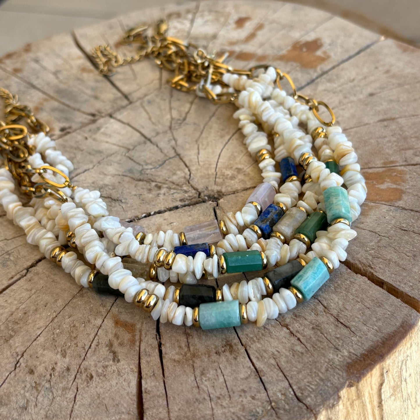 Collier en pierres naturelles - Coquillage & Pierre de Soleil