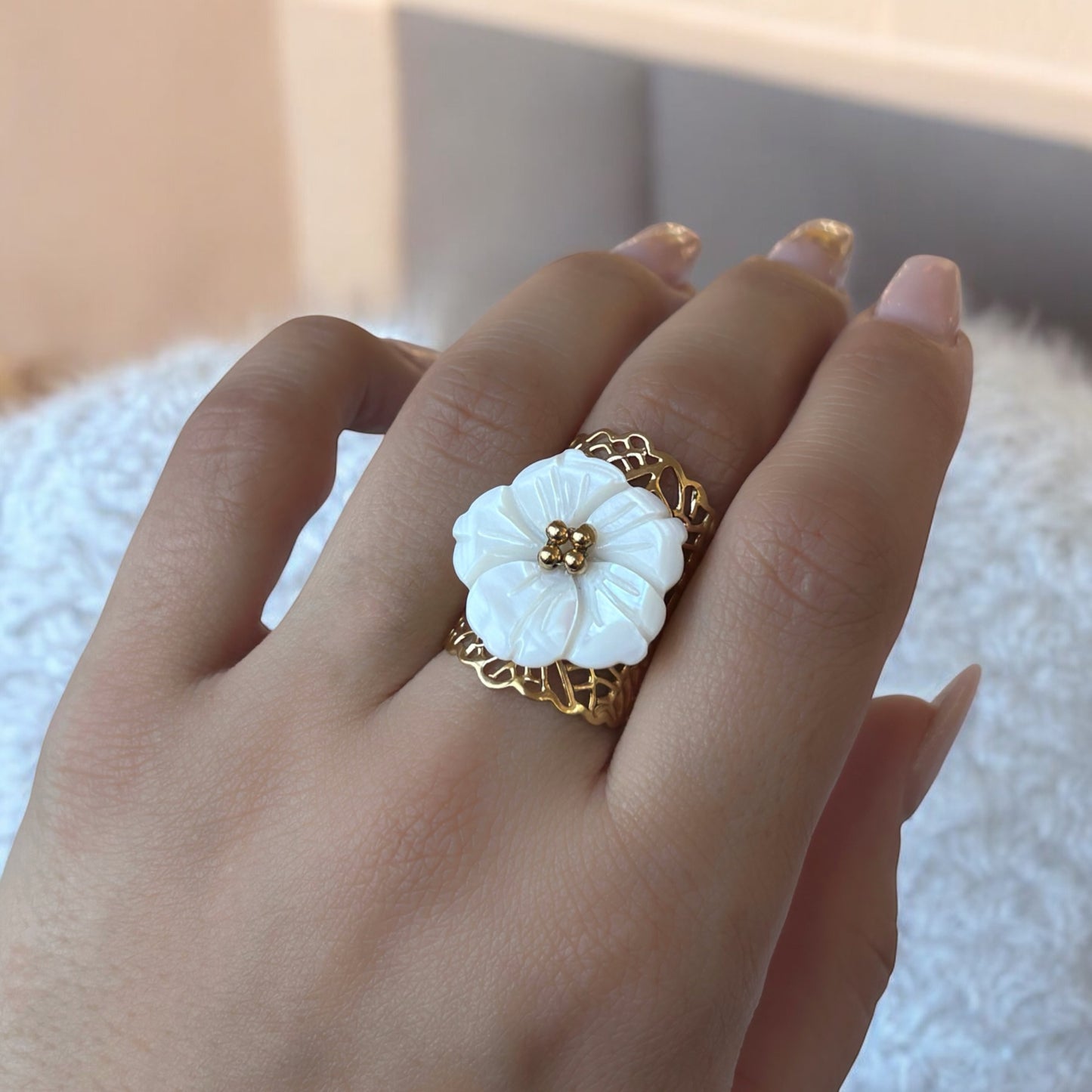 Bague large nacrée - Nymphéa